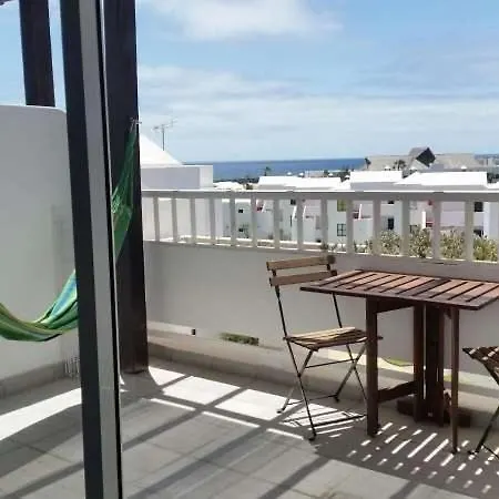 Apartment Sleeps 4 Pool Wifi