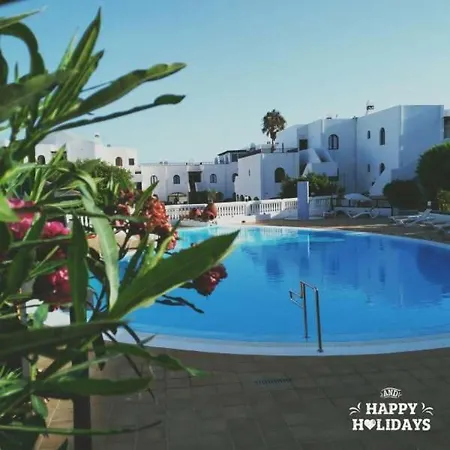 Apartment Sleeps 4 Pool Wifi Costa Teguise