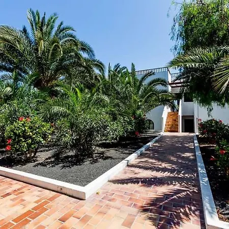 Sleeps 4 Pool Wifi Apartman Costa Teguise